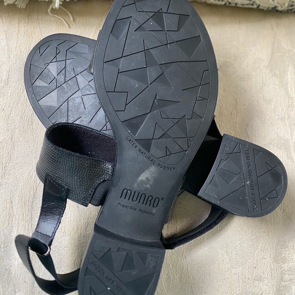 MUNRO THE KRISTAL SANDAL 11W RARE!!!​​​​‎ - Picture 8 of 8